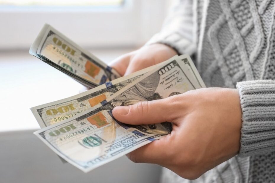 How to Start Investing in Real Estate Even With a Low Salary